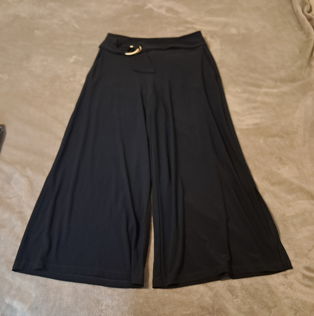 Joseph Ribkoff Silky Knit Wide Leg Cropped Blue Pants Belted Slit Sides Sz. 6